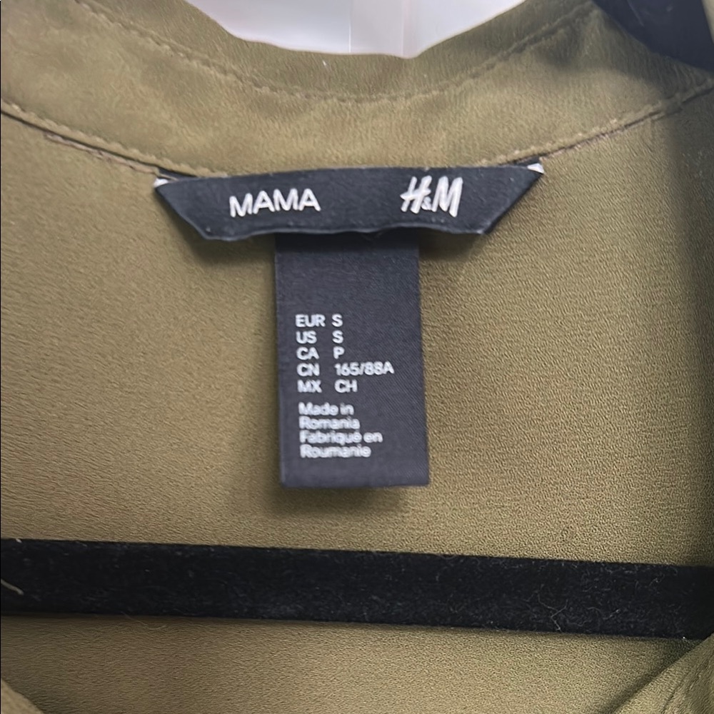 Olive Green Button-Up Blouse - Picture 4 of 4